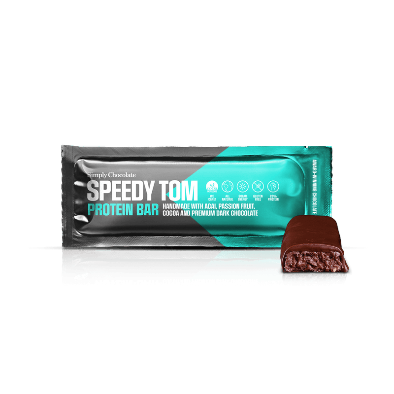 Speedy Tom | Protein bar with acai, cocoa, passionfruit and premium dark chocolate