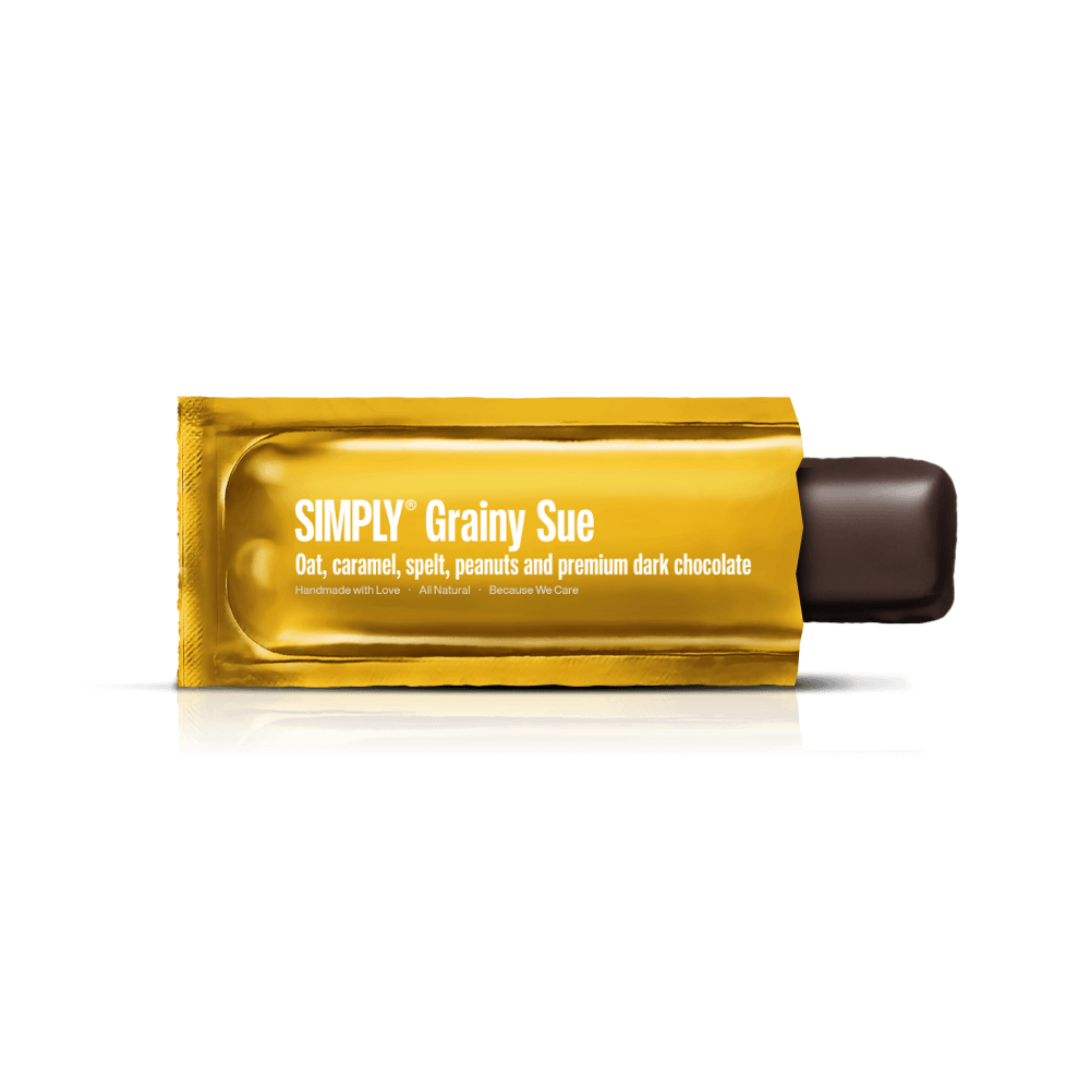 Simply® Grainy Sue | Oats, spelt, caramel, peanuts and premium dark chocolate