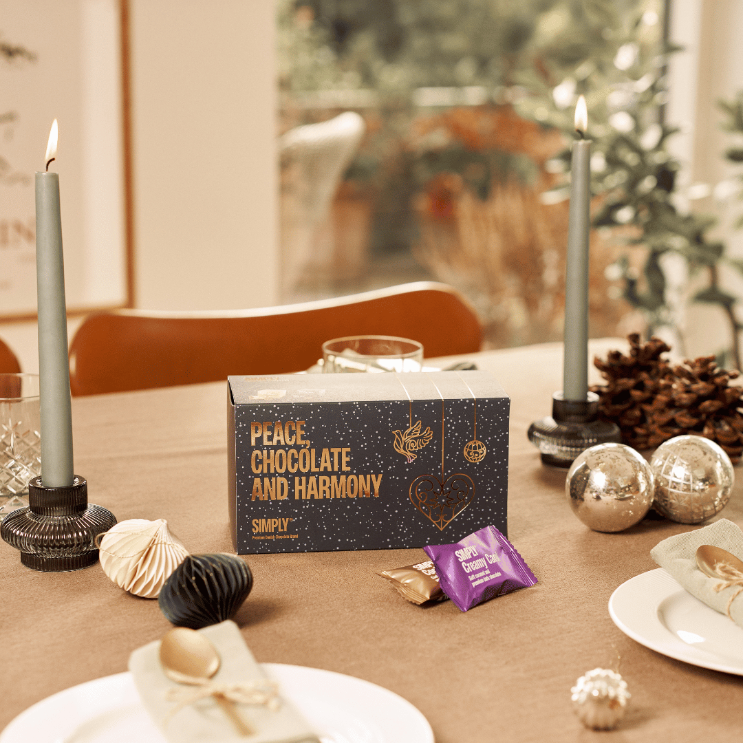 Peace, Chocolate and Harmony | Gaveæske med 18 stk. Bites - Cubes box - Simply®